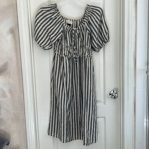 Universal Thread size M.